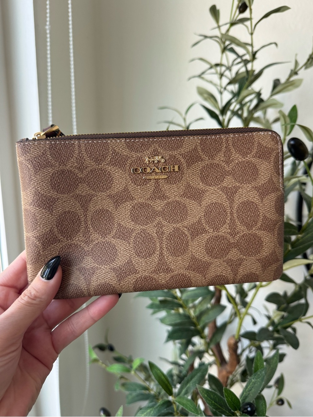 Coach Tan/Brown Large Corner Zip Wristlet
In Signature Canvas